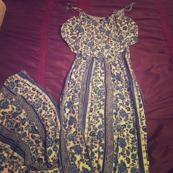 Maxi dress