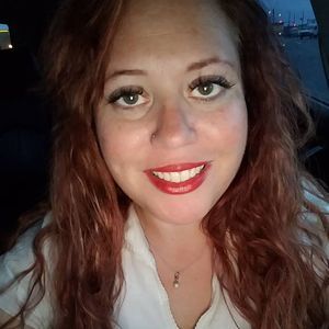 Meet your Posher, Nikki