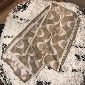 NWOT Coach Scarf