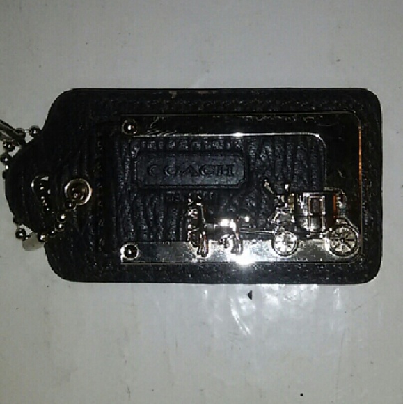 Coach tag
