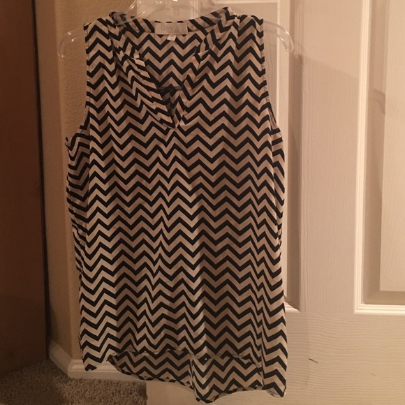 Olive & Oak Sleeveless Top