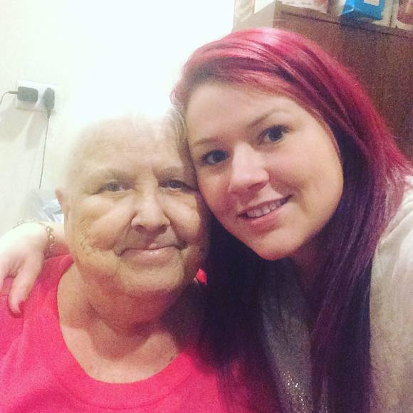 Meet your Posher, Danielle - Picture 1 of 1