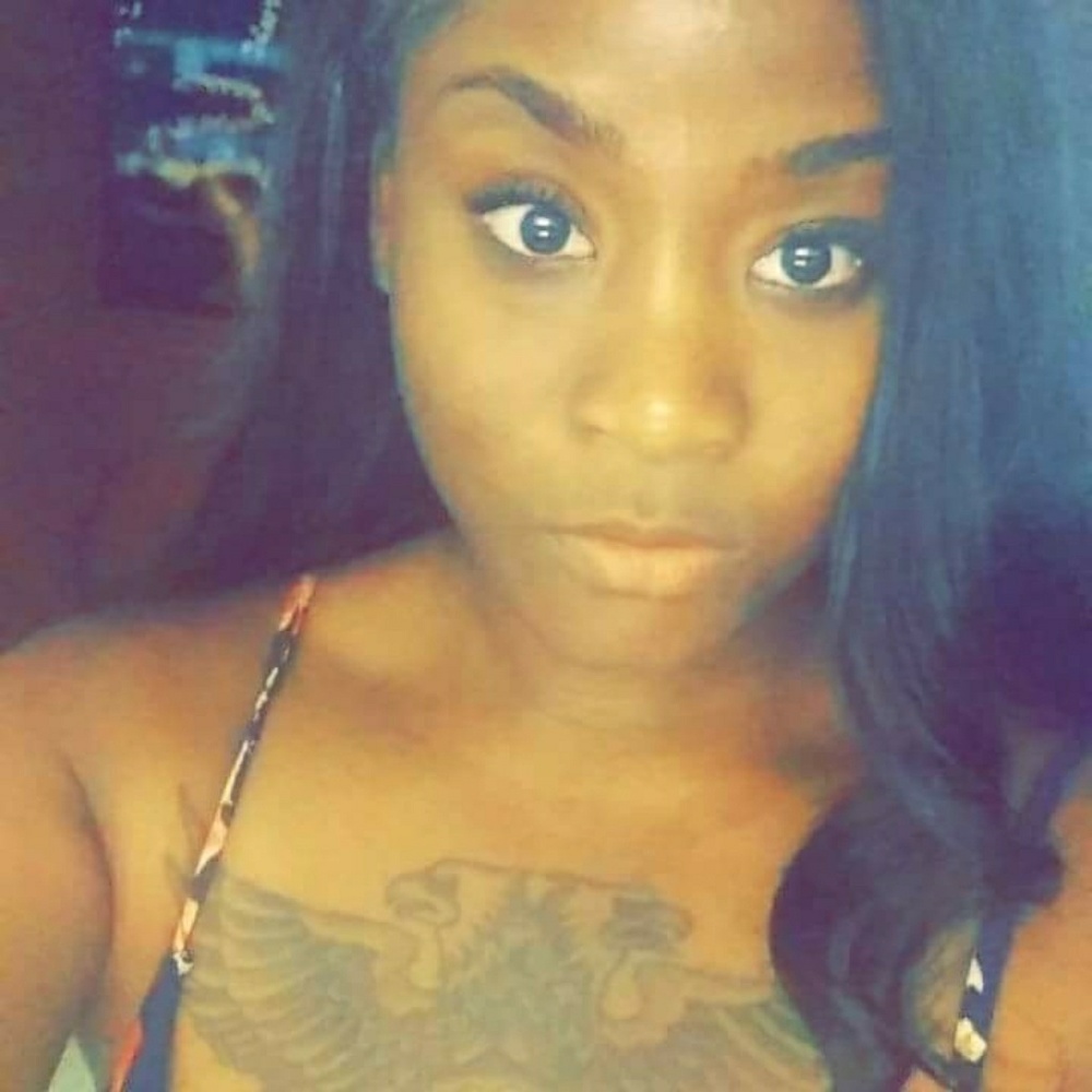 Meet your Posher, Queen™