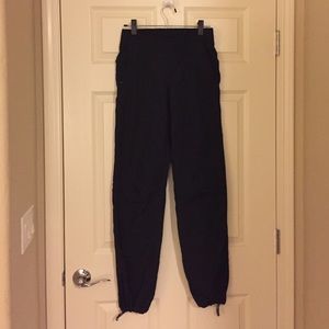 Lululemon Fleece-lined pants- Black, Size 4