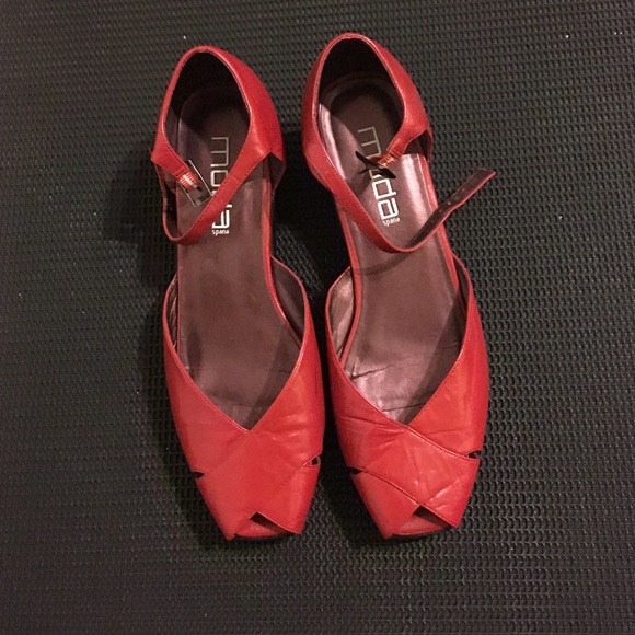 New Moda sandals