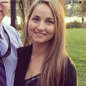 Meet your Posher, Caitlyn
