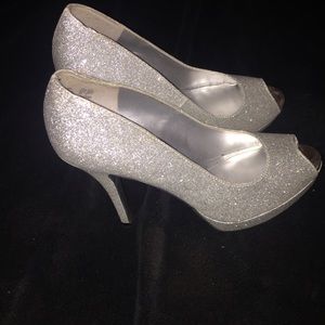 Silver Sparkly Formal Shoes