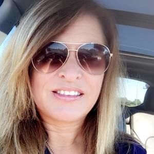 Meet your Posher, Gina