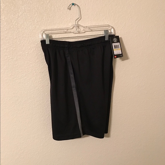 Under armour heat gear shorts