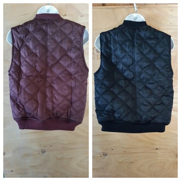 🎉 Sale 🎉Black and Burgundy Quilted Vest - Picture 3 of 3