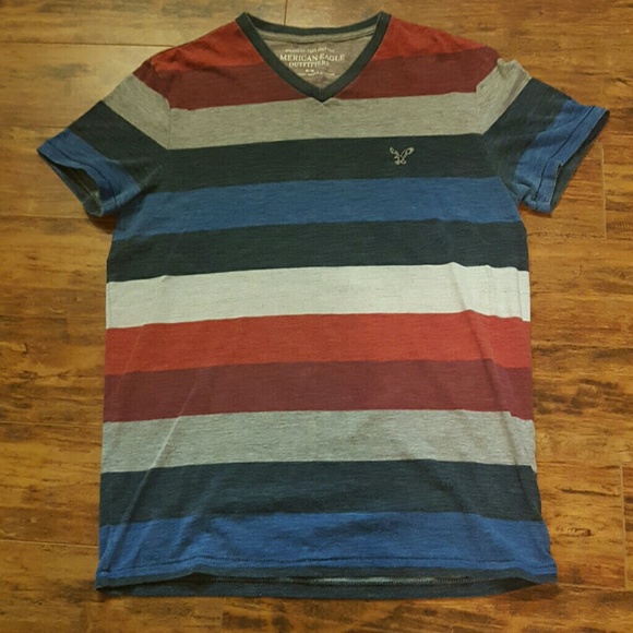 "Athletic Fit" Vintage style V-neck Tee