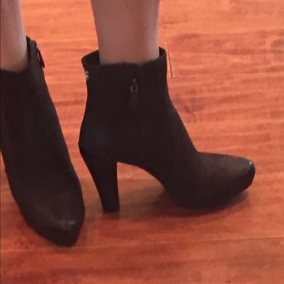 Prada ankle boots sz 7" - Picture 6 of 7