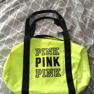 🍭NEON GREEN VICTORIA SECRET GYM BAG🍭