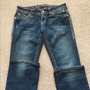 A good pair of rock Revivals