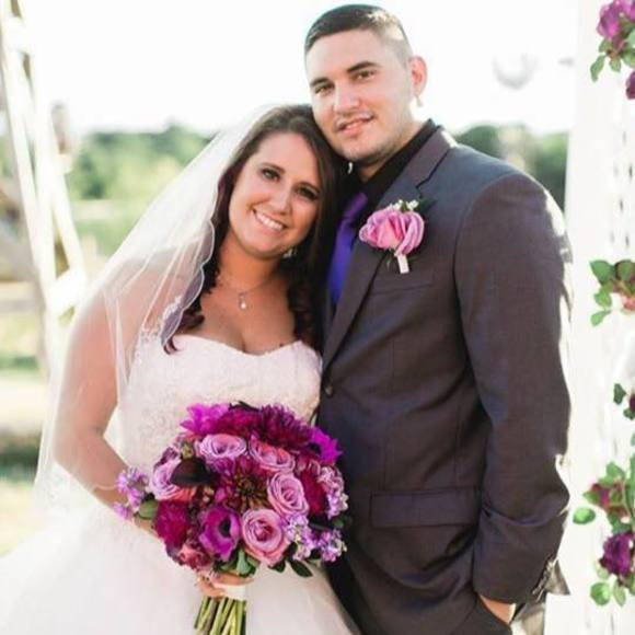 Meet your Posher, Alicia