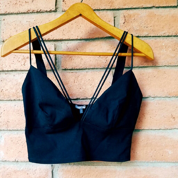 Charlotte Russe Tops - Charlotte Russe crop top