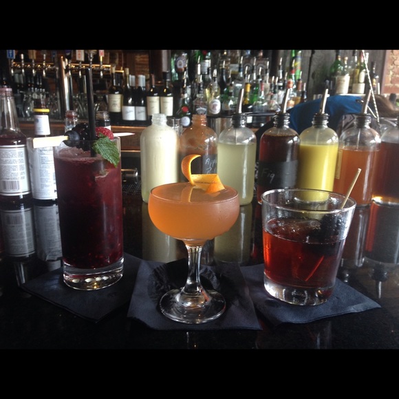 Meet your Posher, Erin - Picture 1 of 1