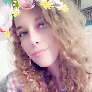 Meet your Posher, Cassie