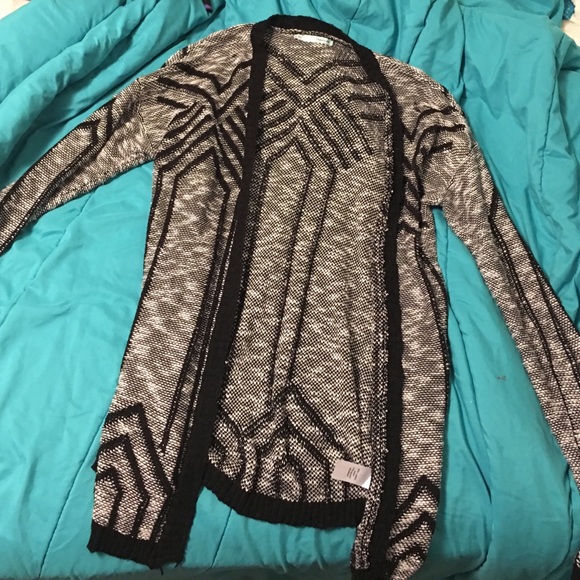 Women's Maurices Sweater - Picture 1 of 3