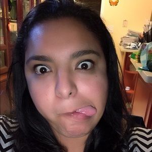 Meet your Posher, Cristina