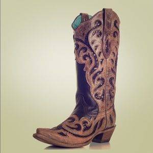 Corral cowgirl boots with tags