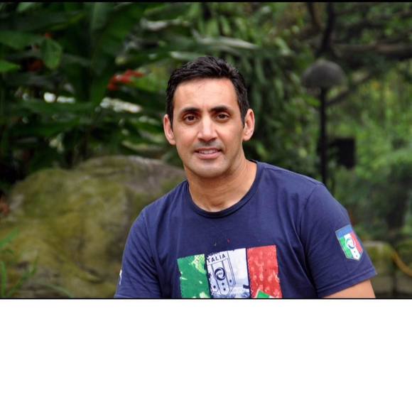 Meet your Posher, Taha