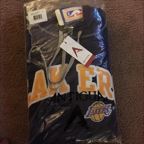 LAKERS ZIP UP JACKET BRAND NEW WITH TAG ✨✨✨✨✨✨✨✨✨✨