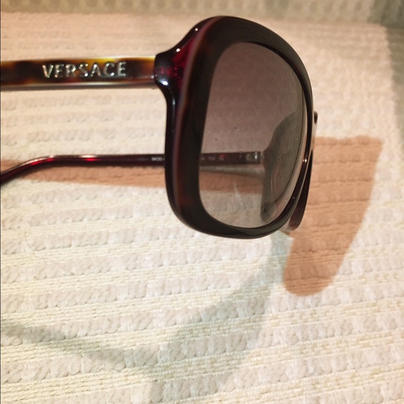Authentic Versace sunglasses main image 3