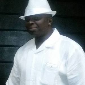 Meet your Posher, Lorenzo