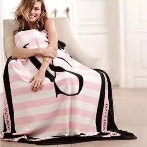 Victoria's Secret Fleece Throw