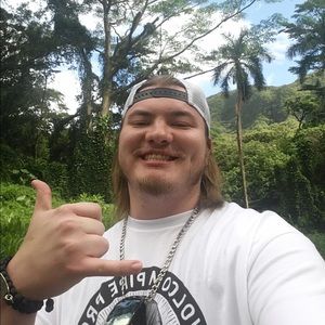 Meet your Posher, Robert