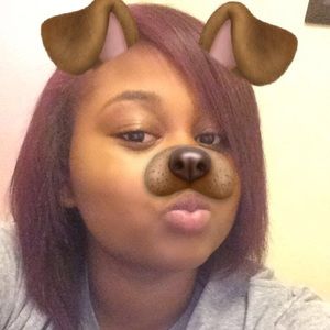 Meet your Posher, Cierra