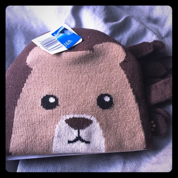 Adorable winter hat set