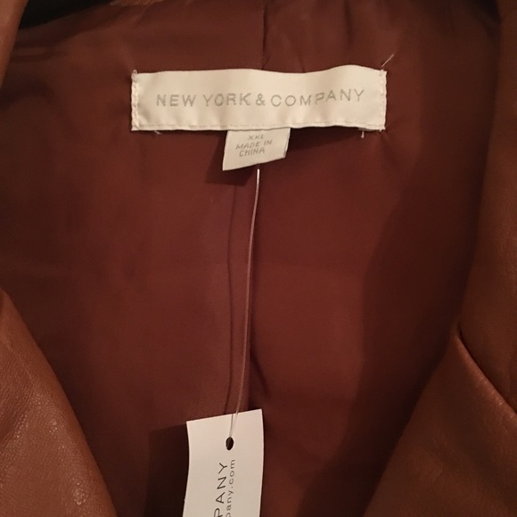 Sleek Sable Faux Leather Jacket - Picture 3 of 3