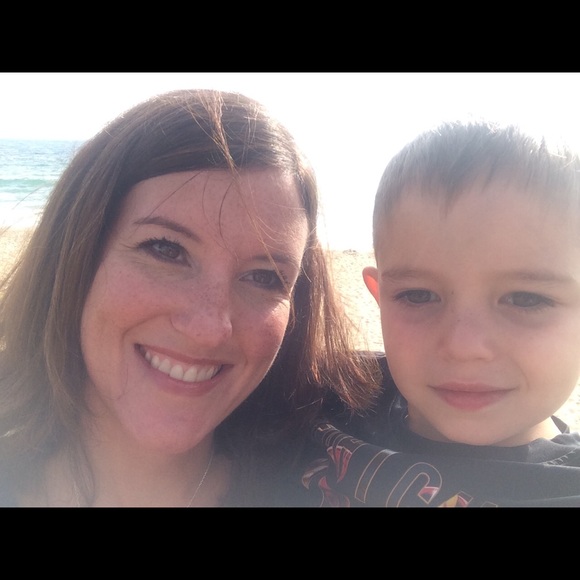 Meet your Posher, Melissa - Picture 1 of 1