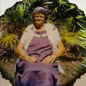 Meet your Posher, Josie