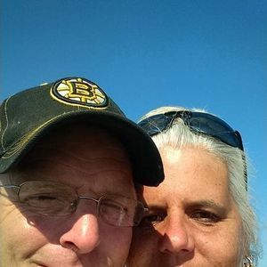 Meet your Posher, Debi