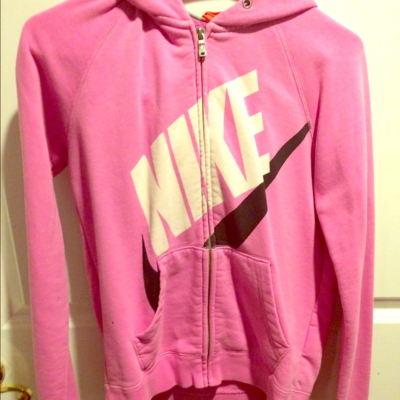 Nike Zip Up ❣Sold