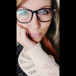 Meet your Posher, Kelsey