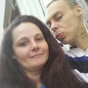 Meet your Posher, Joshua