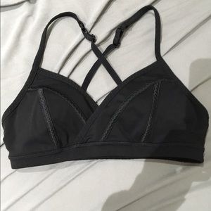 lululemon sports bra!