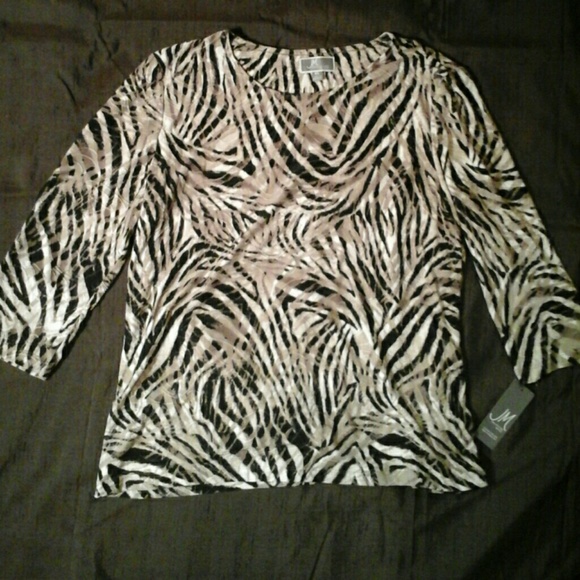 Shirt - Picture 1 of 2