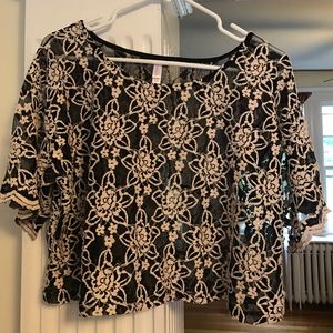 NWOT Xhilaration Lace Crop Top