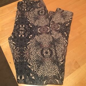 Lularoe OS leggings