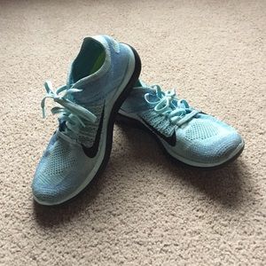 Nike Free 4.0 Flyknit, size 7.5, sky blue