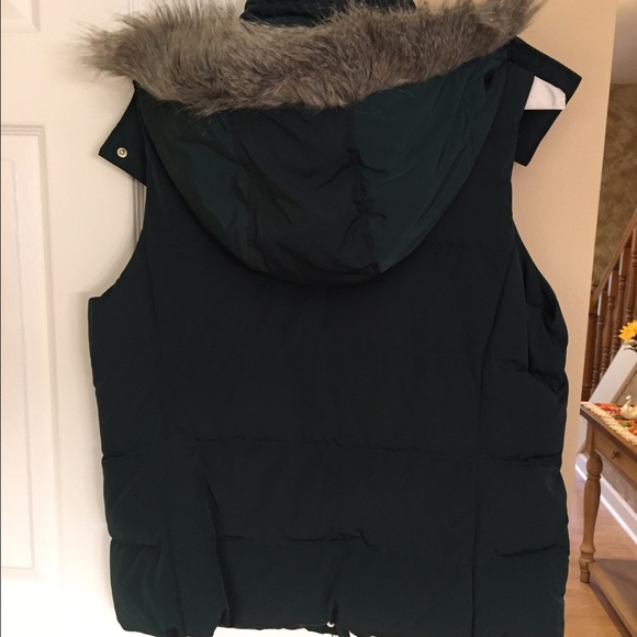 Talbots Vest - Picture 2 of 3