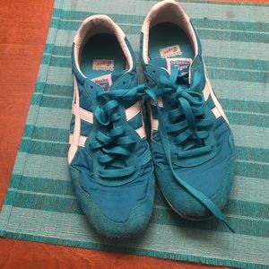 Teal Onitsuka Tigers
