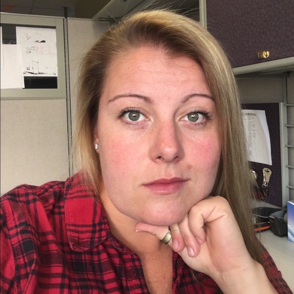 Meet your Posher, Haley