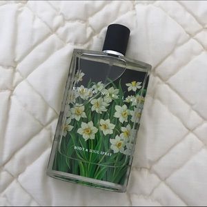 NEST White Narcisse fragrance
