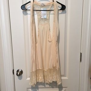 Boutique Cream Lace Cardigan NWT
